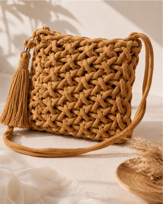 Trendige Tasche Geflochten