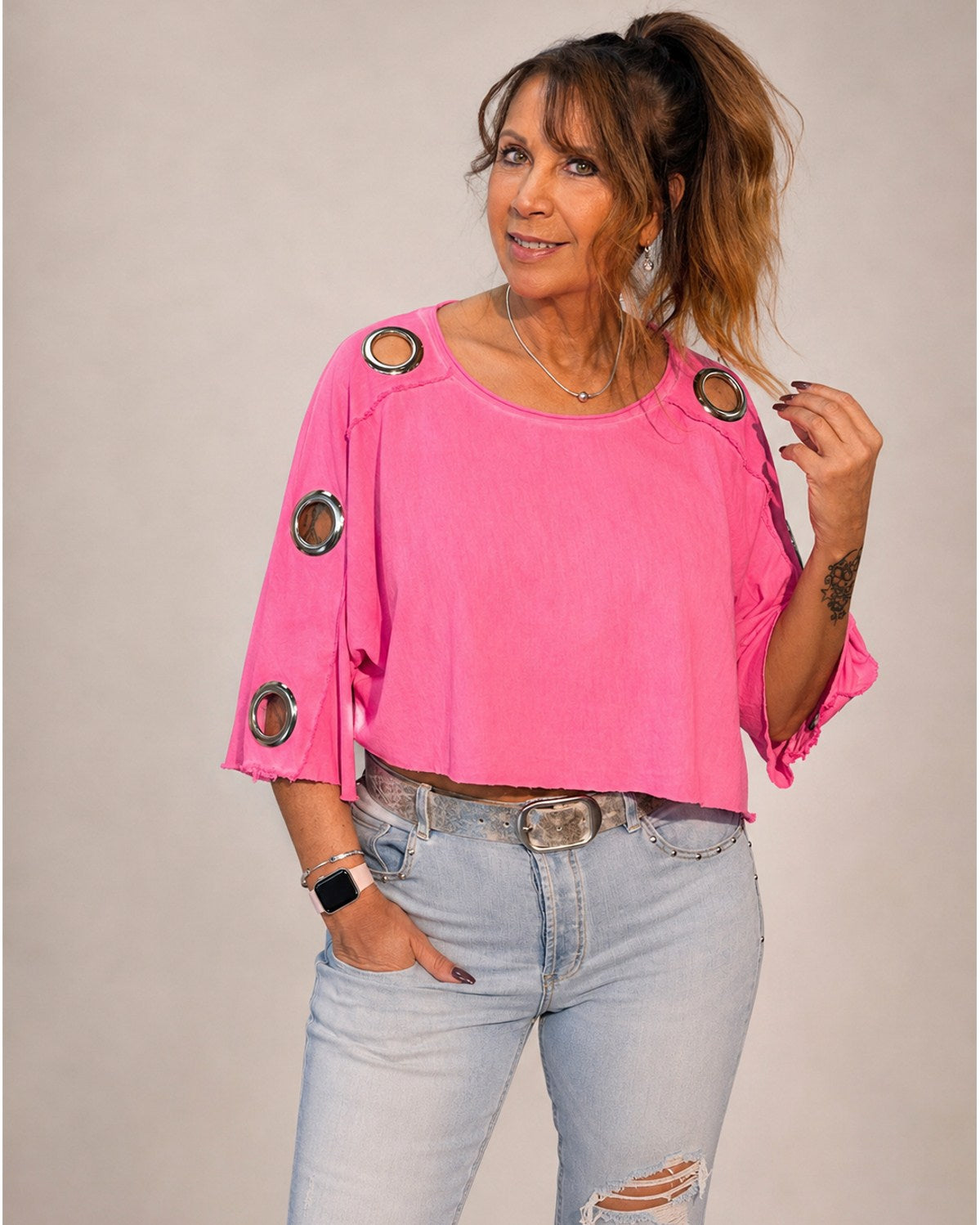 Crop Shirt mit Ösen – Made in Italy