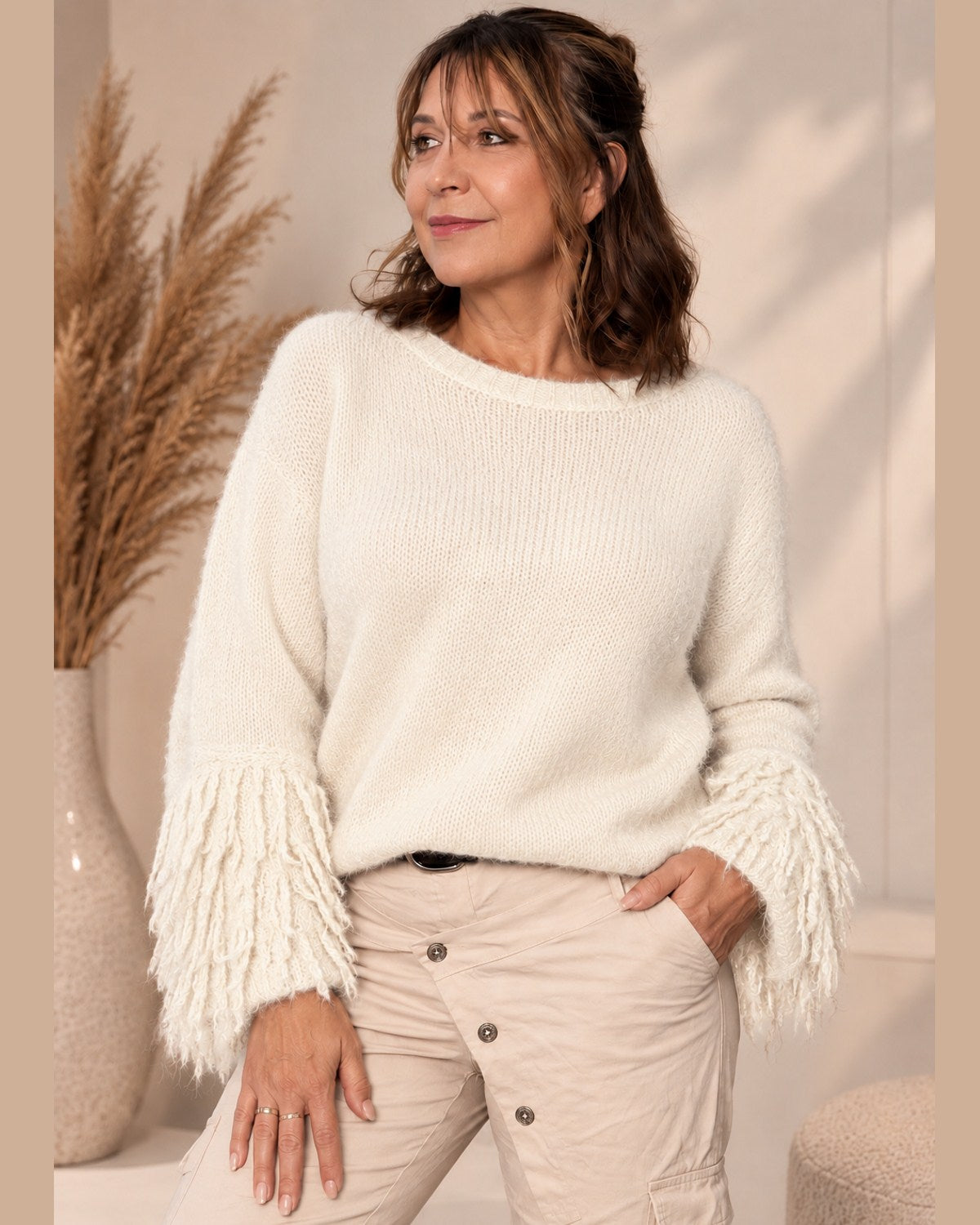 Damen Strickpullover Creme mit Fransenärmeln One Size 36 bis 42