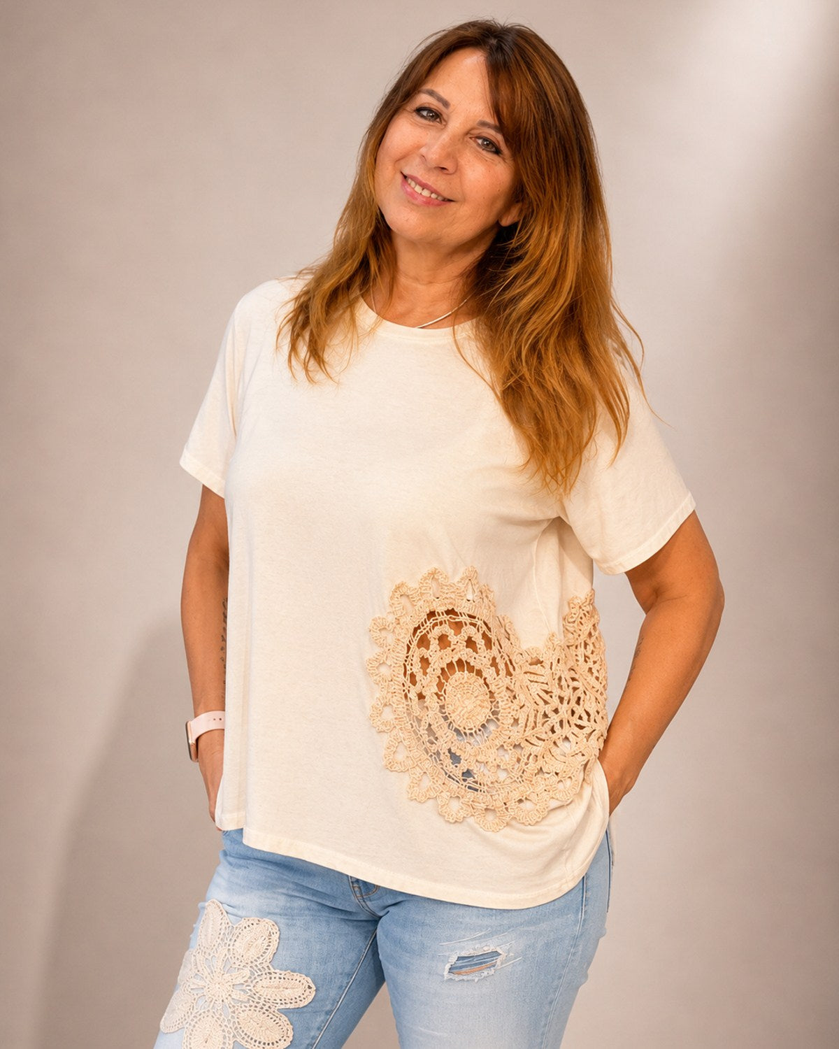 T-Shirt mit Häkelspitze – Italienische Mode