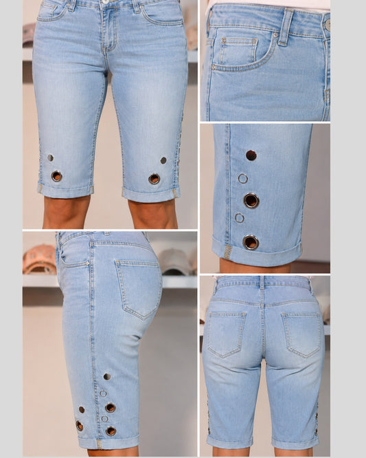 Jeans-Bermuda mit Ösen-Details – Hellblau